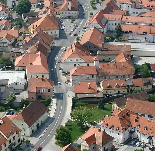 Πανσιόν Veles